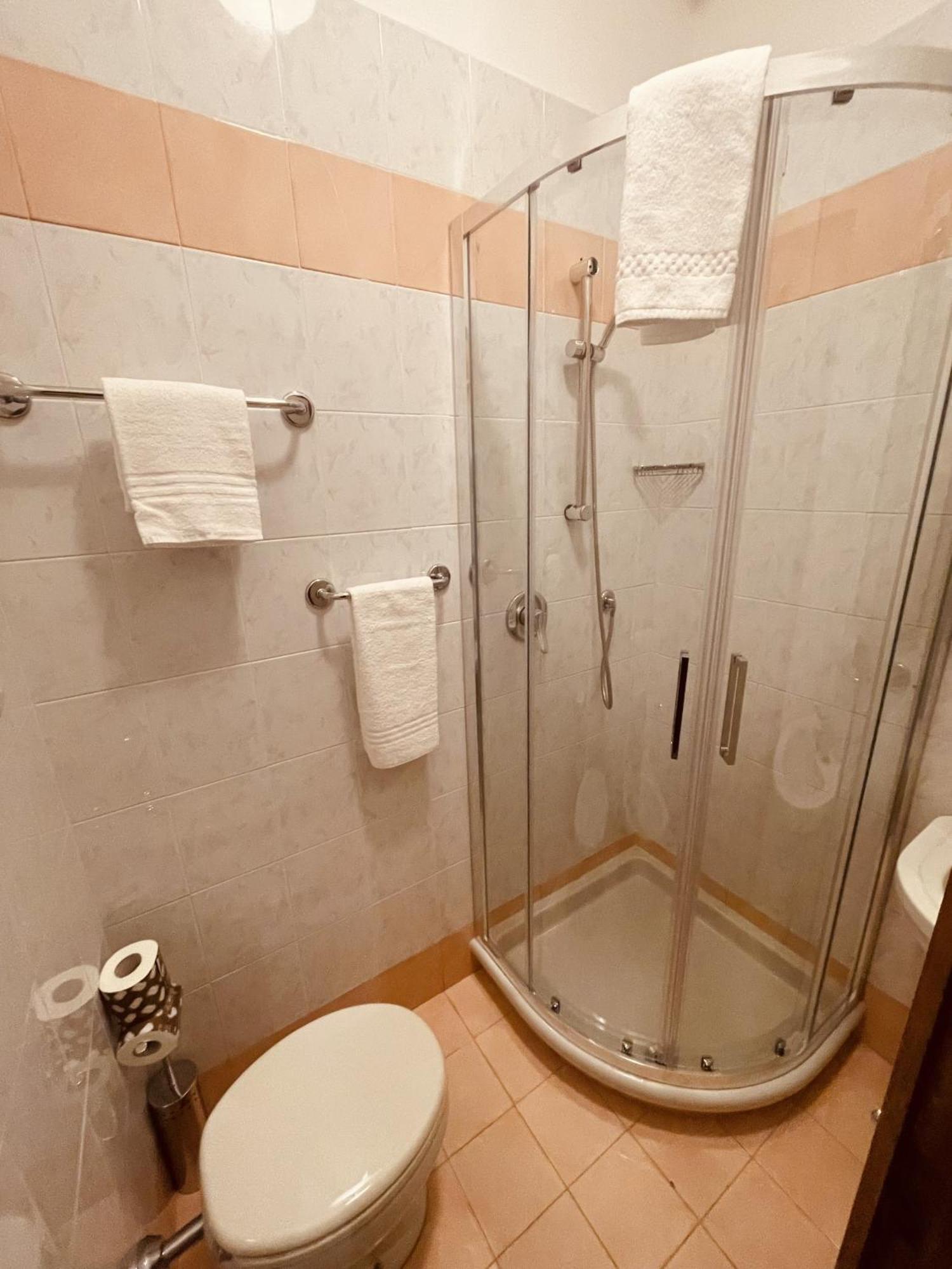 Hotel Broglia Sirmione Kültér fotó