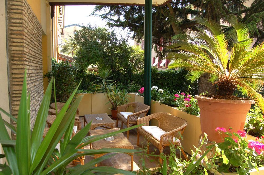 Hotel Broglia Sirmione Kültér fotó