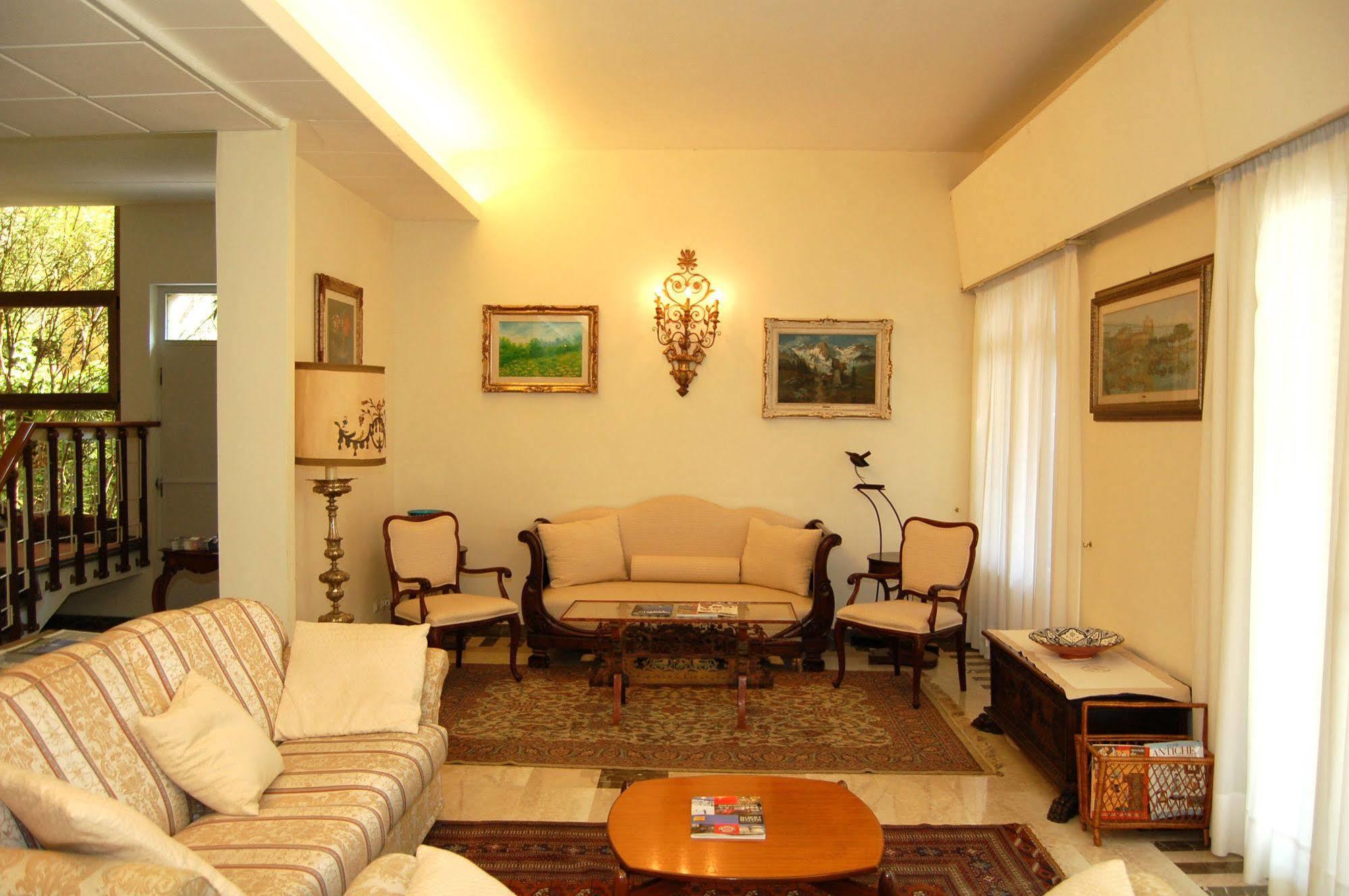 Hotel Broglia Sirmione Kültér fotó
