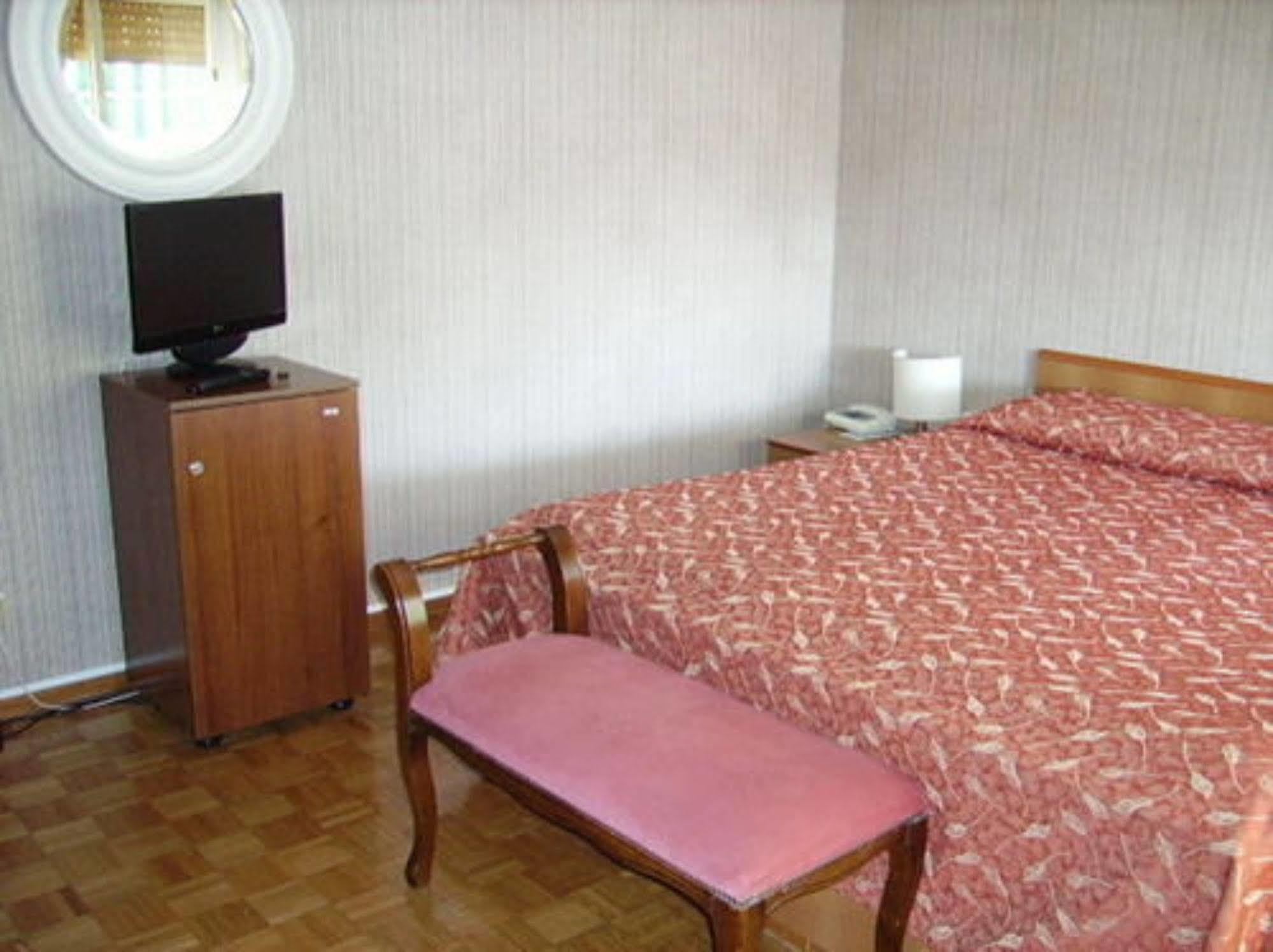 Hotel Broglia Sirmione Kültér fotó
